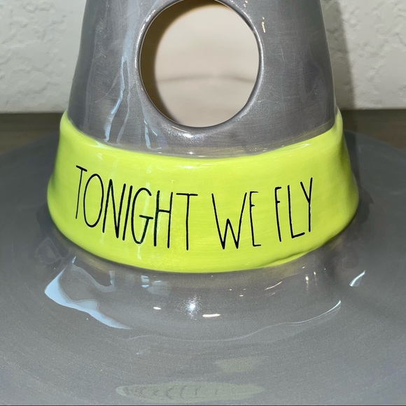Rae Dunn TONIGHT WE FLY Witch Hat Birdfeeder - Picture 2 of 4